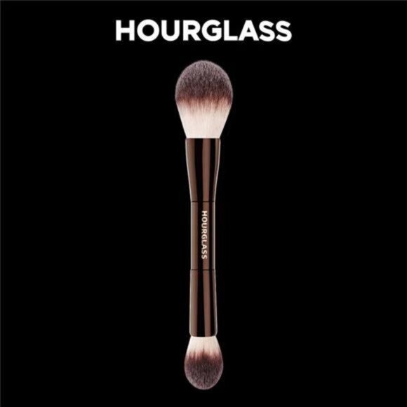 Hourglass Makeup Brush- No.18 Veil Powder Brush Soft Fiber Hair Double Head - Picture 6 of 7